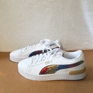 PUMA - BRAND NEW! Never worn! Women's Platform White with sparkle accents